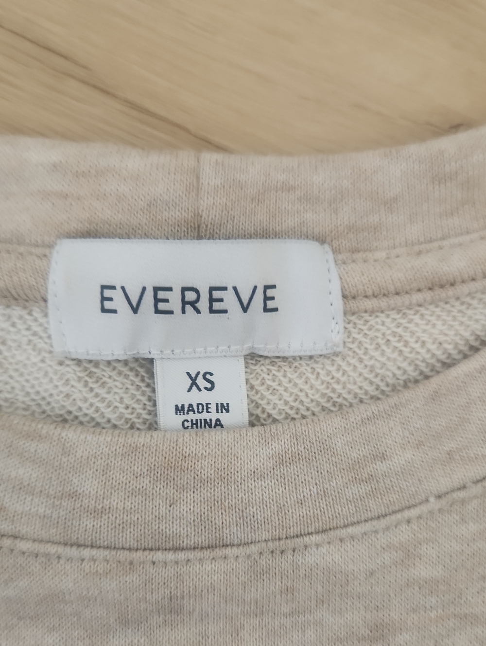 Evereve Ruffle Sleeve Top - Picture 3 of 5